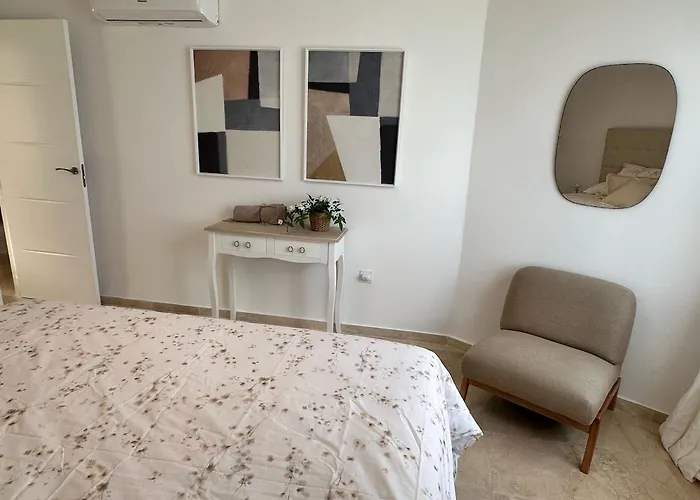 Lejlighed Modern Beachfront 2 Bdrm , Incredible Views Estepona